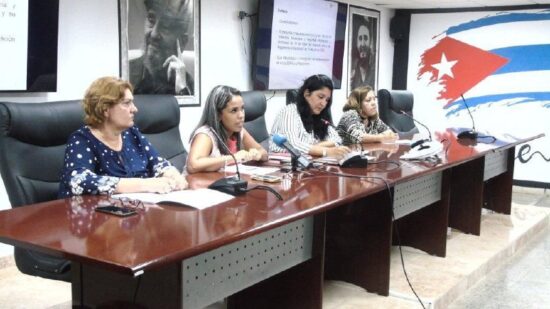 La información se dio a conocer en conferencia de prensa Yanisbel Sánchez Rodríguez, vicepresidenta de la Comisión Agroalimentaria del Parlamento cubano. Foto: ACN.