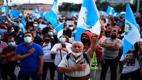 Protestas en Guatemala contra la corrupción imperante en esa nación. Foto: Prensa Latina.