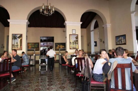 Restaurante Plaza Mayor, una de las unidades del Grupo Extrahotelero Palmares.