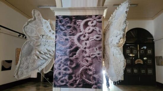 Estas mariposas gigantescas estuvieron presentes en la 14ta Bienal de La Habana, como parte del proyecto Detrás del Muro.