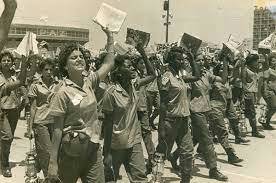Los alfabetizadores, seleccionados en toda Cuba, pusieron fin al analfabetismo en la Mayor de las Antillas. Foto: archivo.