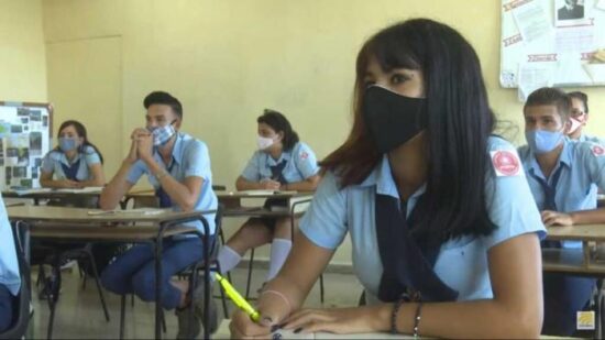 Convocatoria especial para Exámenes de Ingreso a la Educación Superior cubana los días 9, 11 y 13 de enero. Foto: Prensa Latina.