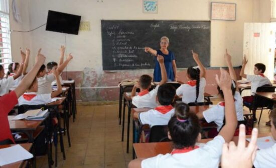 El curso escolar 2022-2023 se extenderá hasta julio del próximo año. Foto: Vicente Brito/Escambray.
