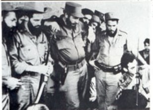 Fidel en el antiguo cuartel de Trinidad, dirige las acciones para enfrentar la conspiración batistiano-trujillista.