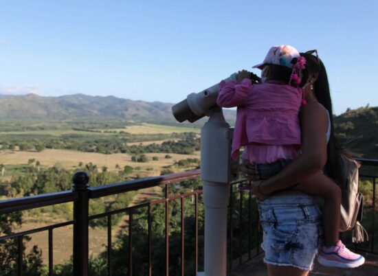 El Mirador del Valle regala al visitante la posibilidad de observar un escenario geográfico único. Fotos: Oscar Alfonso Sosa.