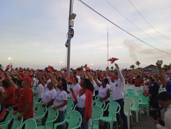 Los cienfuegueros, en nombre del pueblo de Cuba, celebran el aniversario 69 de los asaltos a los cuarteles Moncada y Carlos Manuel de Céspedes. Foto: Cubadebate/Facebook.