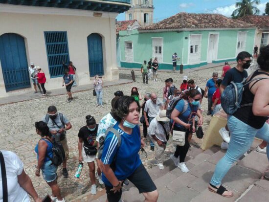 Plaza Mayor de Trinidad, corazón del Centro Histórico de la Tercera Villa de Cuba, siempre atractiva.