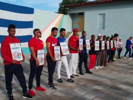 Deportistas trinitarios de alto rendimiento fueron reconocidos durante esta conmemoración.