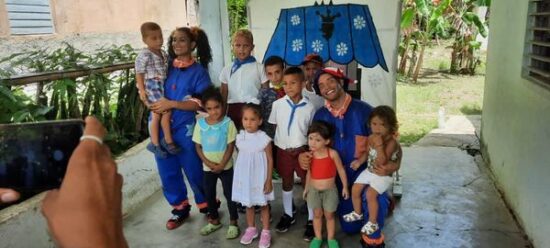 Presentación en El Vallecito.