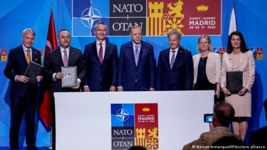 Líderes de la OTAN posan en Madrid junto con las jefas de Gobierno de Finlandia y Suecia. Foto: Internet.