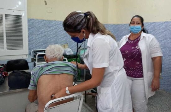 Los trabajos de rehabilitación en el Hospital General de Trinidad Tomás Carrero Galiano mejoran el confort y la calidad de los servicios médicos. Fotos: Ana Martha Panadés/Escambray.