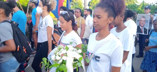 Los jóvenes, presentes en esta fecha de hondo patriotismo.