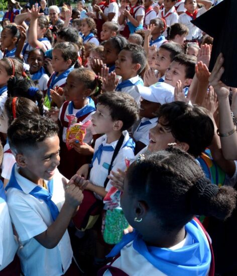 Cuba se prepara para el retorno a las aulas de niños, adolescentes y jóvenes, desde este 5 de septiembre. Foto: Juvenal Balán/Granma.
