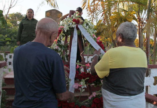 Este 13 de agosto, en Trinidad se honrará le memoria de los caídos en las acciones combativas de 1959, en el enfrentamiento a la conspiración batistiano-trujillista: Eliope Manuel Paz Alonso, Frank Hidalgo Gato y Oscar Reytor Fajardo. Foto: Alipio Martínez Romero/Archivo Radio Trinidad.