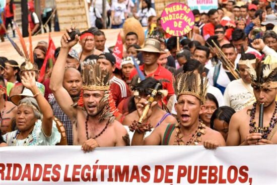 Los pueblos originarios del continente rumbo a un Congreso de la Nueva Época del Movimiento Indígena. Foto: Prensa Latina.