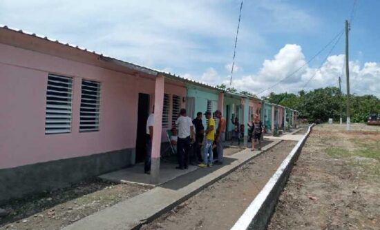 Los locales adaptados son una opción para la entrega de viviendas en Sancti Spíritus. Foto: Ana Martha Panadés/Escambray.