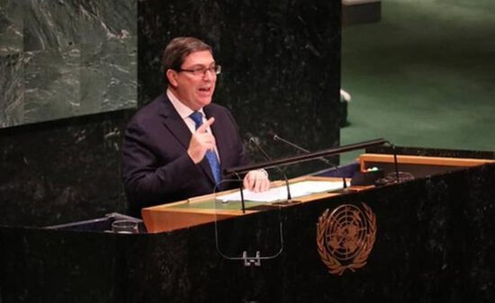 Es la trigésima ocasión en que el gobierno cubano somete a consideración de la Asamblea General de la ONU un proyecto de resolución para eliminar el bloqueo económico, comercial y financiero que Estados Unidos mantiene contra Cuba. Foto: PL.