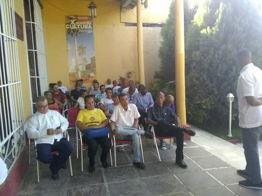 Conferencia sobre Fidel Castro en la Casa de la Música de la EGREM, de Trinidad.