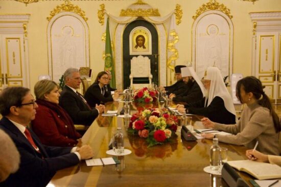 Encuentro entre el Presidente de Cuba, Miguel Díaz Canel, y el Patriarca de Moscú y todas las Rusias, Kiril, en el Monasterio Danílov, sede de la iglesia ortodoxa rusa. Fotos: Prensa Latina.