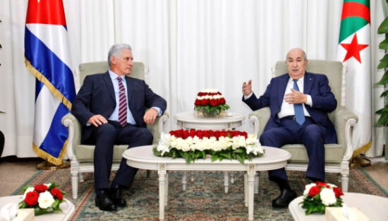 El presidente cubano, Miguel Díaz-Canel, y su homólogo argelino, Abdelmajid Tebboune. Foto: @PresidenciaCuba.