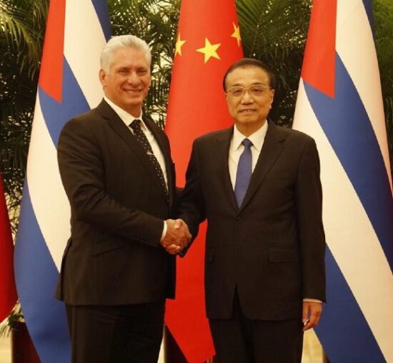 Primer ministro de China recibe a Díaz-Canel. Foto: Presidencia Cuba.