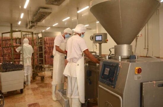 Este proceso favorece mayor productividad en las industrias de alimentos. Fotos: Oscar Alfonso Sosa/ACN.