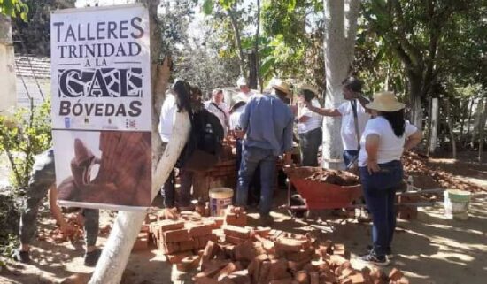 En San Pedro, uno de los asentamientos del Valle de los Ingenios se desarrollaron las jornadas prácticas de este taller internacional. Fotos: Facebook.