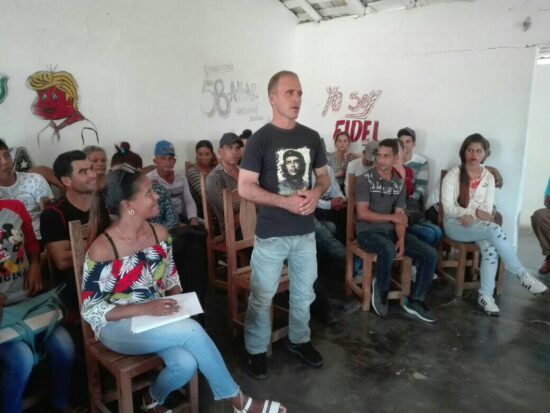 Diversas intervenciones giraron en torno a la responsabilidad de los jóvenes campesinos en las tareas anapistas.