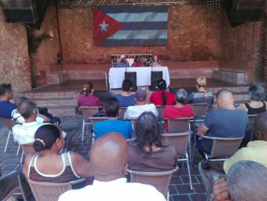 Fructífero intercambio con trabajadores de la Casa de la Música de la EGREM, en Trinidad.