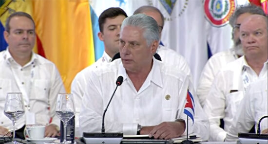 El presidente cubano, Miguel Díaz-Canel Bermúdez, durante su intervención en la XXVIII Cumbre Iberoamericana.