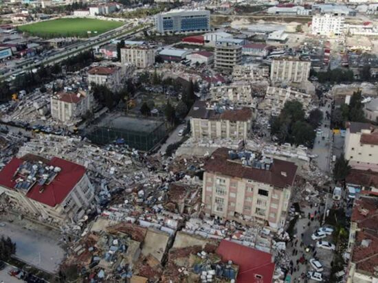 Dolor, destrucción y muertes, tras los terremotos del pasado 6 de febrero. Foto: Prensa Latina. 