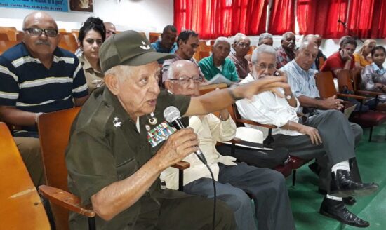El general de brigada (R) Rigoberto Sancho Valladares propuso a la dirección de la Asociación que se priorice por Salud Pública el internamiento en asilos de combatientes que viven solos.