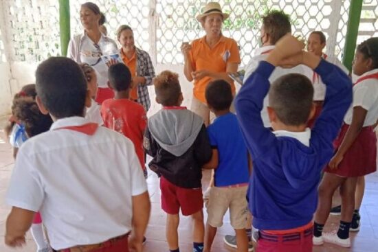 Esta empresa se distingue por su proyección comunitaria y su estrecho vínculo con asentamientos ubicados en el Valle de los Ingenios.