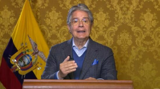 Hay audios y documentos que vinculan al mandatario ecuatoriano Guillermo Lasso con hechos de corrupción y presuntos vínculos con el narcotráfico. Foto: PL.