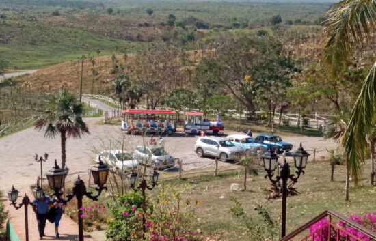 La primera parada de la excursión es el Mirador del Valle de los Ingenios.