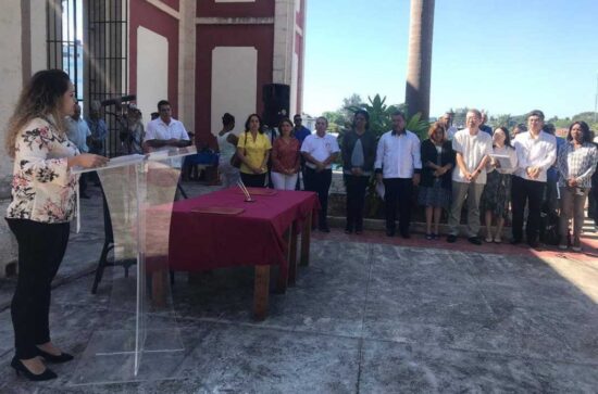 La ceremonia de entrega de los equipos aconteció en los predios de la Empresa Aguas de La Habana.