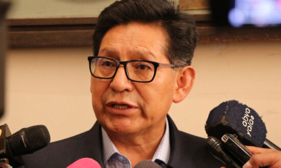 Edgar Pary, ministro de Educación de Bolivia. Foto: Prensa Latina.