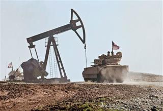 Estados Unidos prosigue el saqueo del petróleo de Siria. Foto: PL.