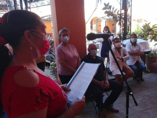 El reconocimiento al personal de enfermería en la voz de los directivos del Hospital General de Trinidad.