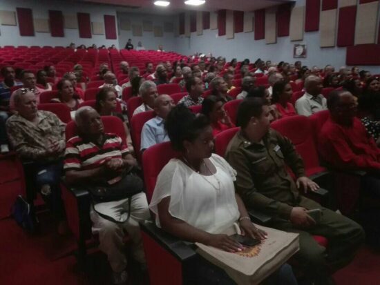 Vista parcial de la Asamblea Municipal del Poder Popular de Trinidad, convocada para elegir al gobernador y al vicegobernador de la provincia de Sancti Spíritus.