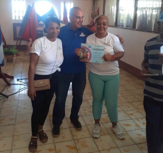 Reconocimiento para la Unidad Empresarial de Base Piro Guinart Díaz, de Trinidad. Foto: Facebook.