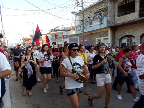 En Trinidad, una representación de amigos solidarios con Cuba, llegados desde diversas partes del mundo. Foto: José Rafael Gómez Reguera/Radio Trinidad Digital.