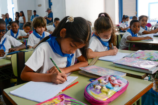 El venidero curso escolar, ya en condiciones normales, permitirá trabajar en función de corregir o seguir desarrollando lo concretado antes de la pandemia. Foto: Roberto Suárez.