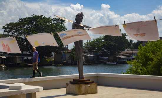 Galería en la rivera de un río, en la ciudad de Matanzas. Foto: Ismael Francisco/ Cubadebate.