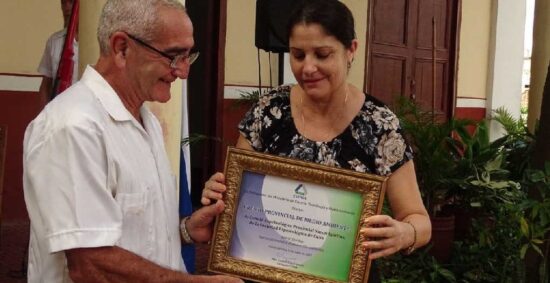 Entre los premiados se encuentra el Comité de la Sociedad Espeleológica de Cuba en la provincia. Fotos: Facebook.