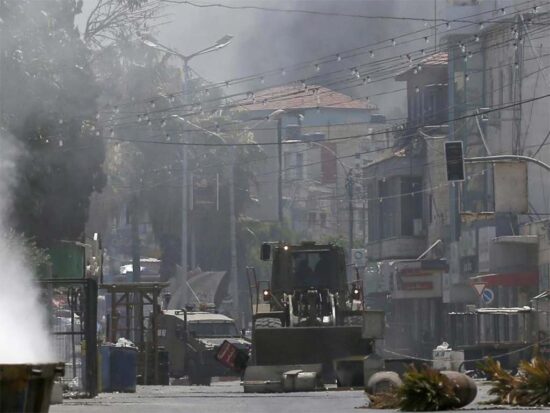 12 palestinos muertos, numerosos heridos e importantes daños materiales causó el ataque a la ciudad de Jenin y su campamento de refugiados, en la continuidad de la política agresiva de Israel. Foto: Prensa Latina.
