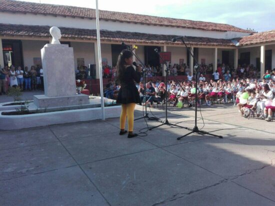 Inicio del curso escolar 2023-2024 en Trinidad de Cuba.